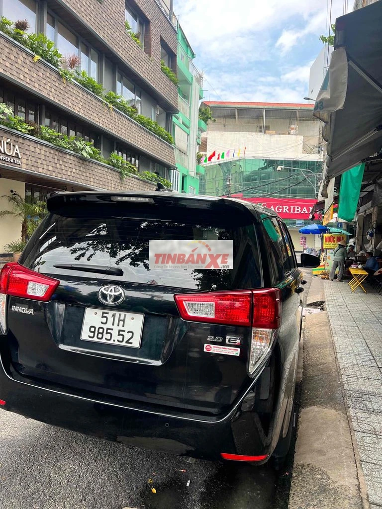 Toyota Innova 2021 Đen 70.000KM