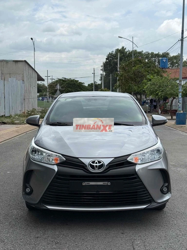 Toyota Vios 2022 Số sàn 65000 km Bạc