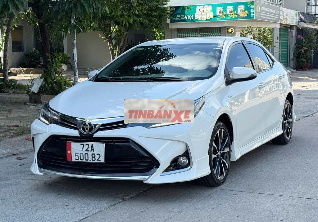 Toyota Corolla Altis 1.8G 2021 Trắng quá xá mới