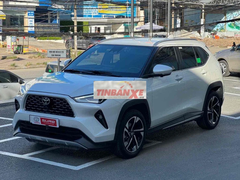 Toyota Yaris Cross 2025 1.5S Trắng 23.000 km
