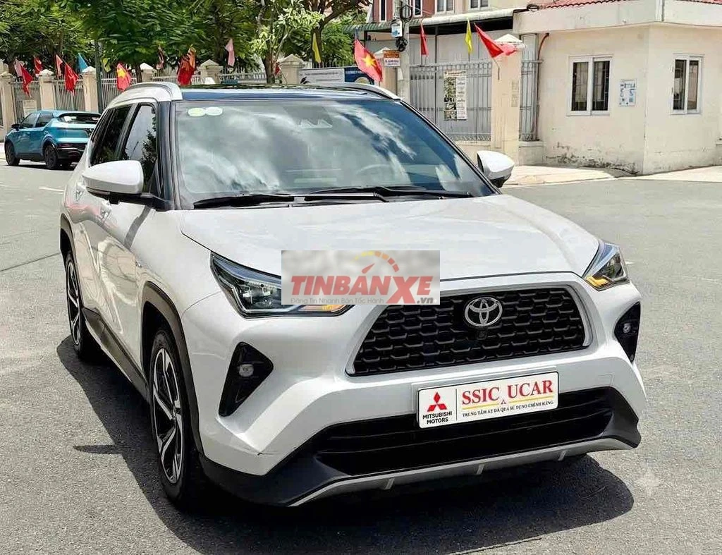 Toyota Yaris Cross HEV 2025 Trắng Hybrid 9.977 km