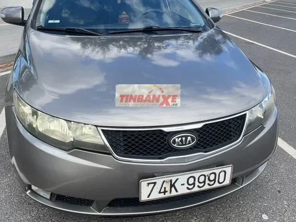 Kia Cerato 2010 Xám 150.493 km