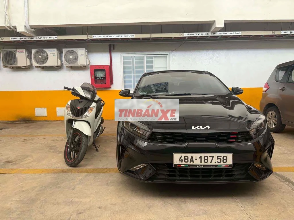 KIA K3 2022 Đen Đăng Ký 2023
