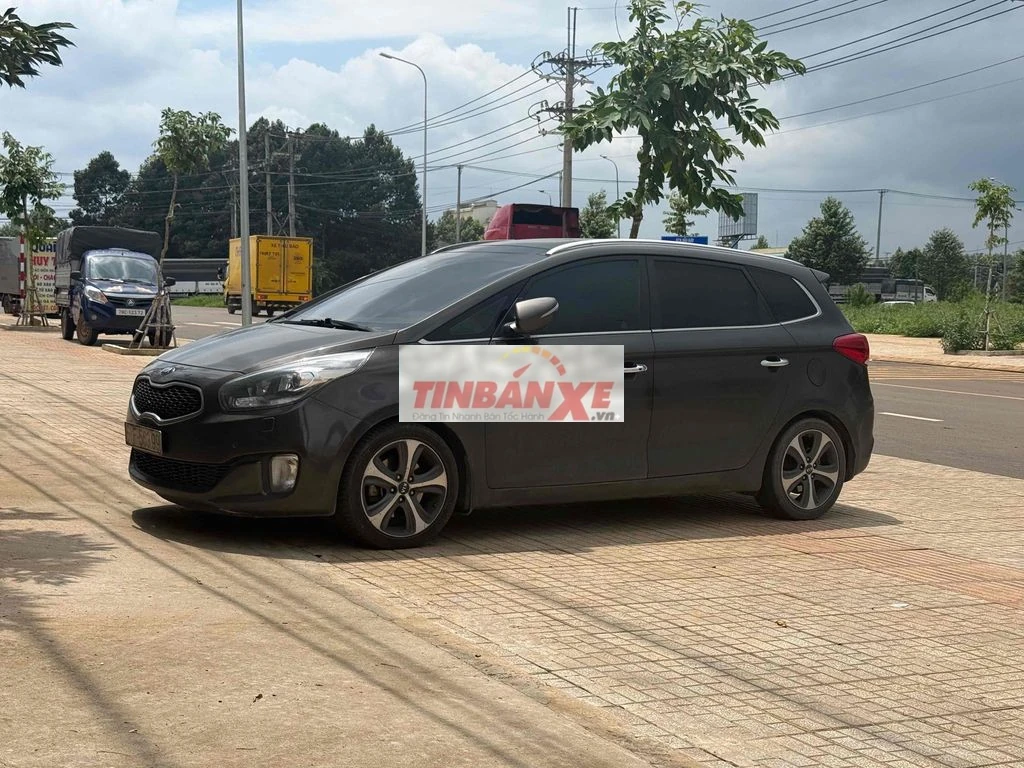 Kia Rondo Full 2015 Xám