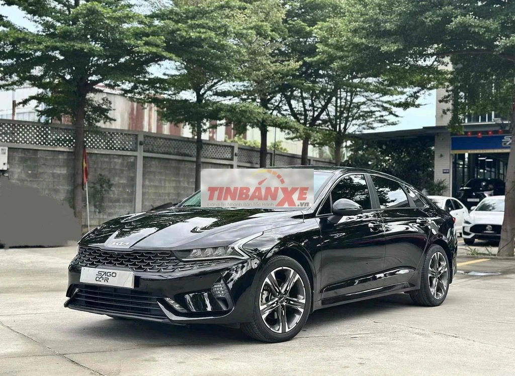 Cần bán KIA K5 Luxury 2022 Đen 36.000 km