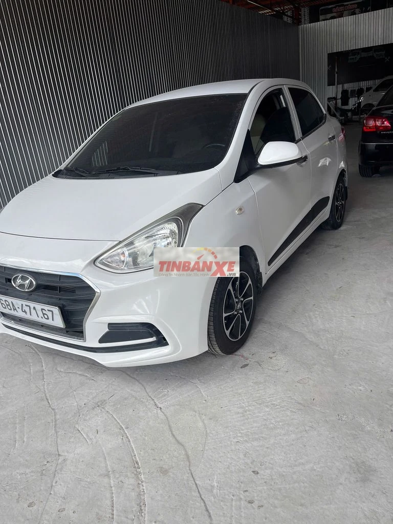 Hyundai Grand i10 Số sàn Xăng Trắng 88017 km