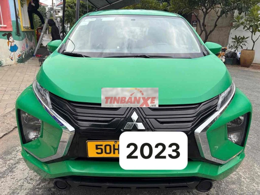 Mitsubishi Xpander 2023 Số sàn Xanh lá