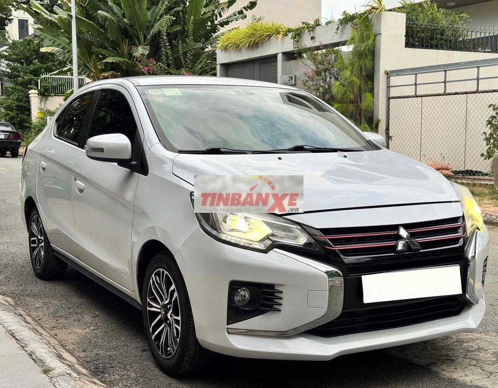 Attrage Premium 2023 Cao Cấp