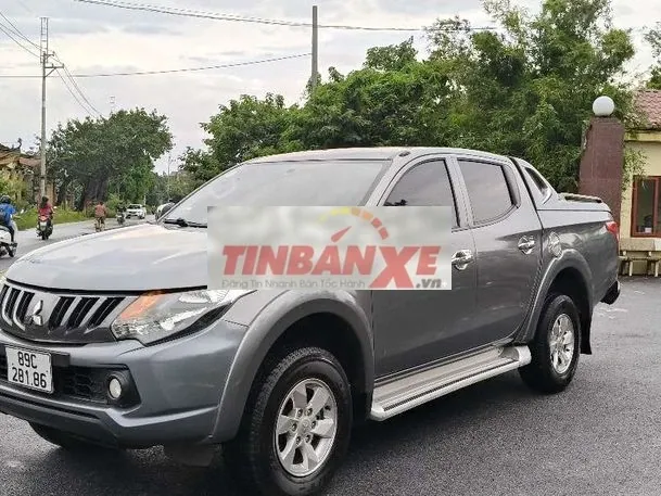 Mitsubishi Triton Xám 156.840 km