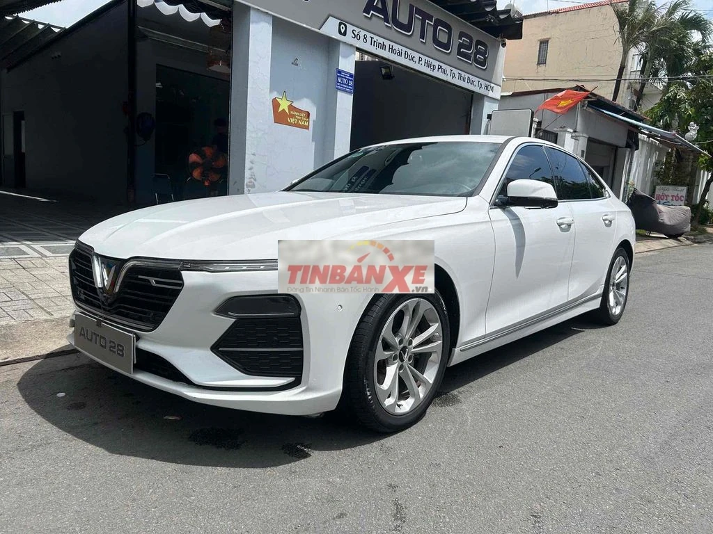 VINFAST Lux A Plus 2022 Trắng 26.000 km