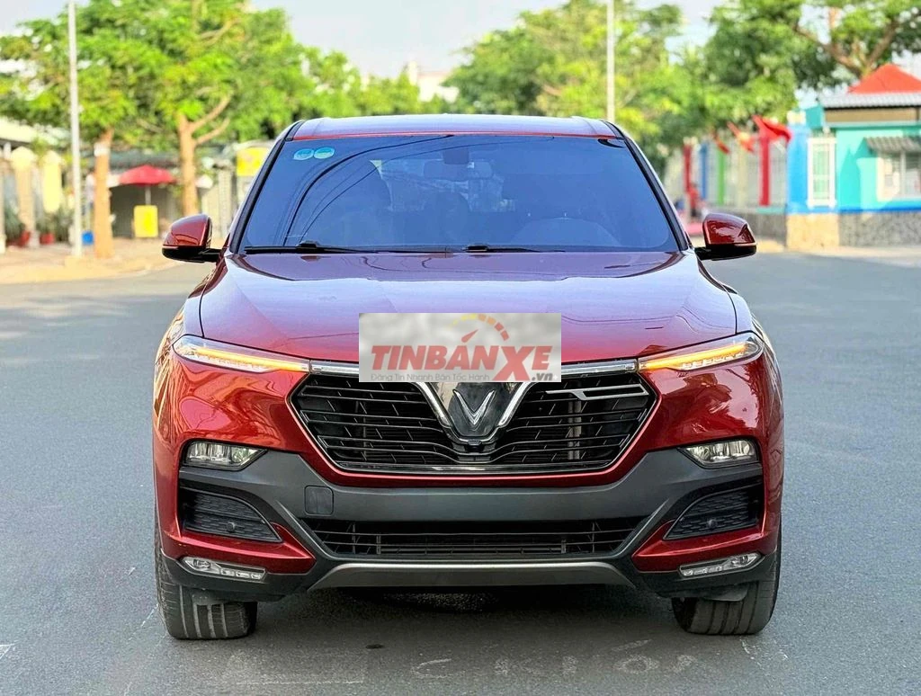 VinFast Lux SA2.0 2019 odo 70.000km