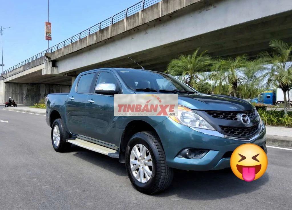 Mazda BT50 2013 2 cầu (4x4) Xanh