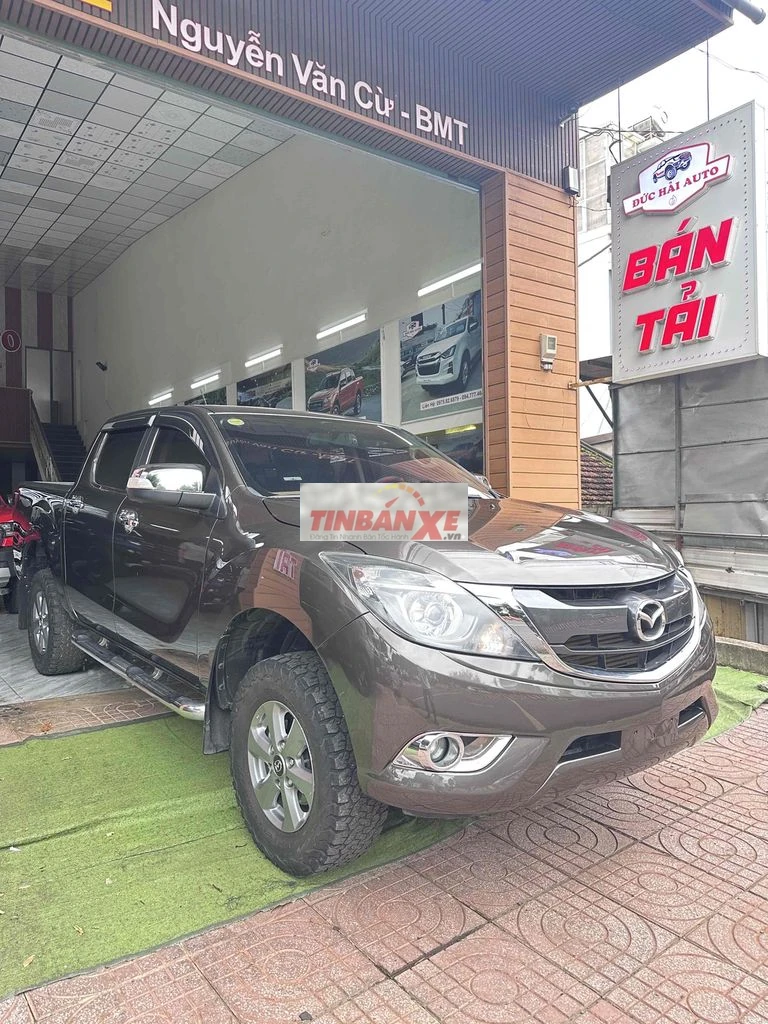 Mazda BT-50 2018 Số sàn Dầu Nâu