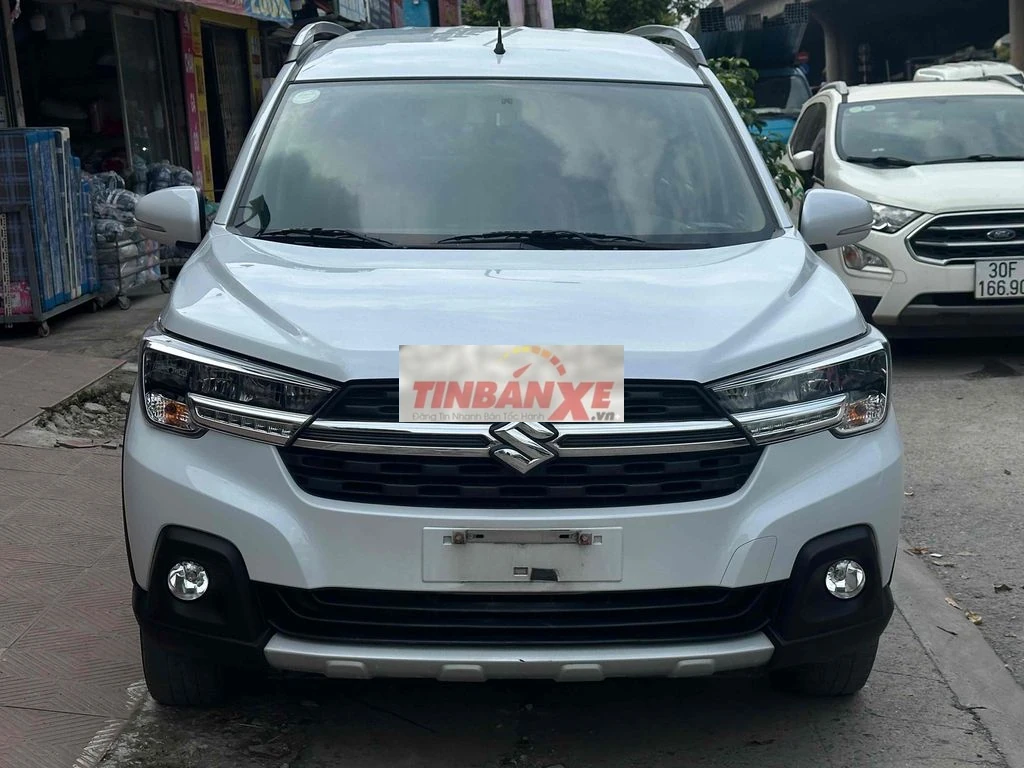Suzuki XL7 2023 Trắng Tự động 79000 km