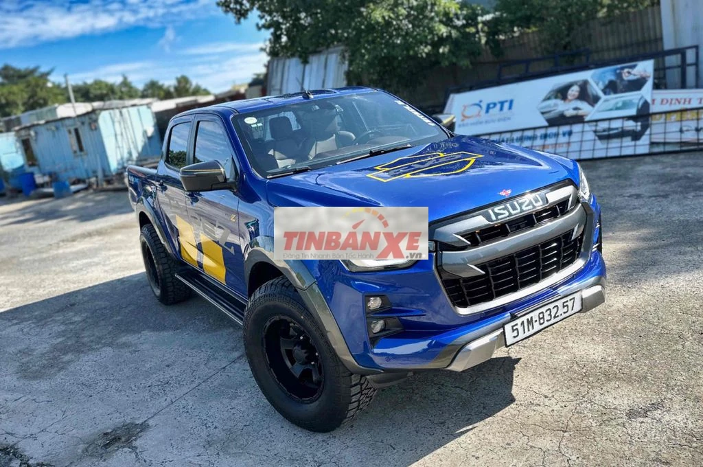 Isuzu D-Max 4x4 Type Z 2021 Xanh Tự động 50000 km