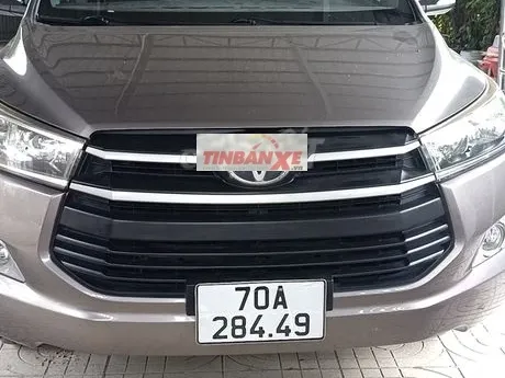 Toyota Innova Nâu 103221 km