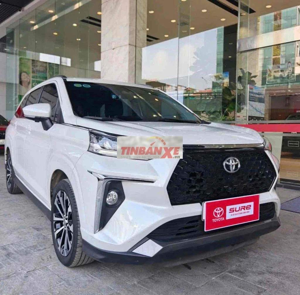 Toyota Veloz Cross Top 2025 Trắng 1 vạn km