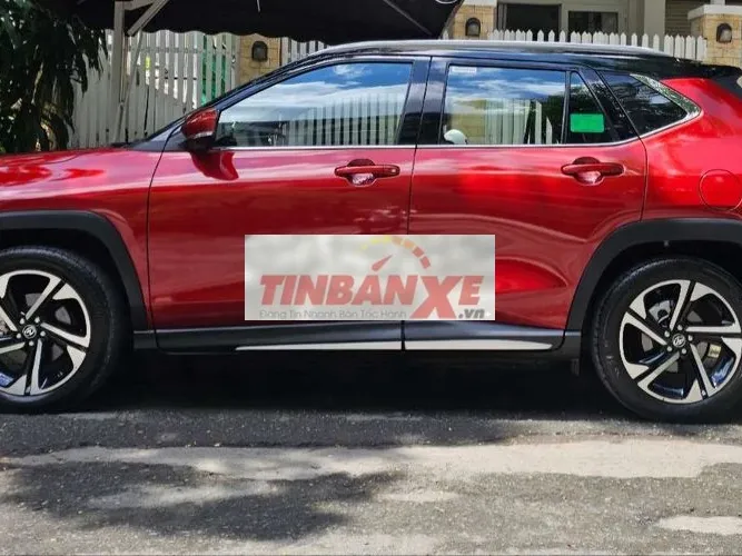 Toyota Yaris Cross 2026 Xăng Đỏ 3900km