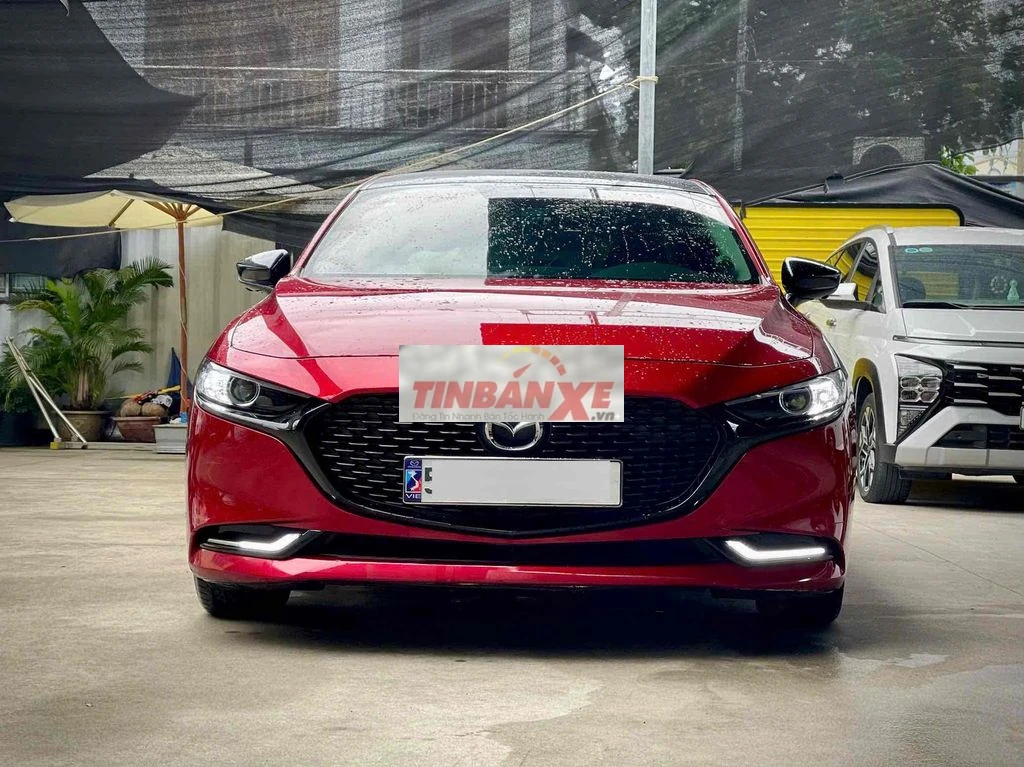 Mazda 3 Luxury 2021 Đỏ pha lê 26.000 km