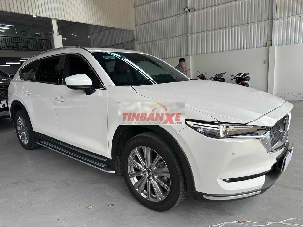 Mazda CX8 Premium 2024 Trắng 7 chỗ 29.000 km