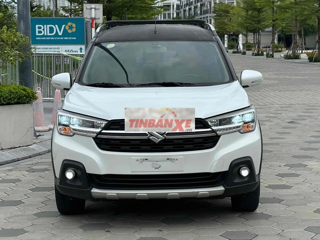 Suzuki XL7 2022 Trắng 8 vạn km Ghế da