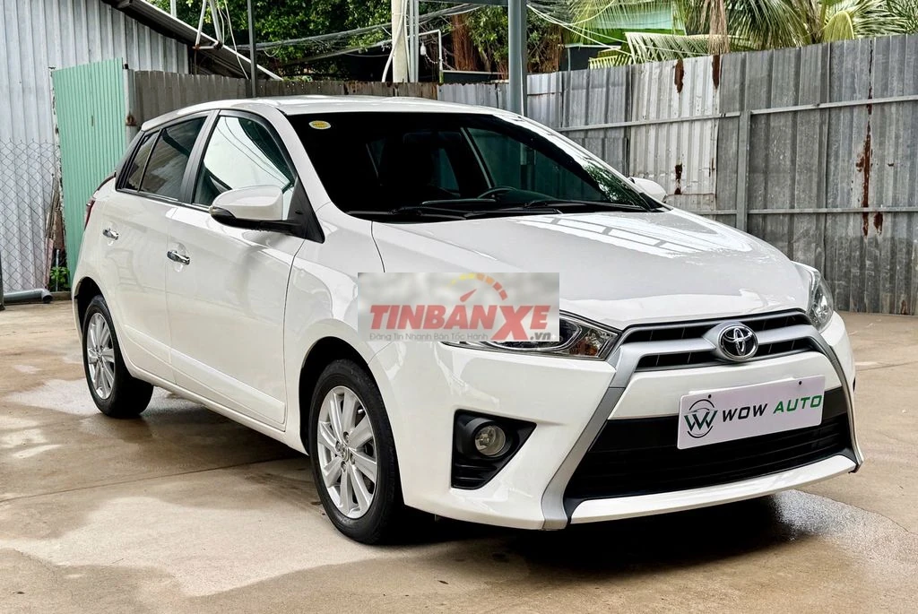 Toyota Yaris 1.5G 2017 Trắng 65.000km quá đẹp luôn