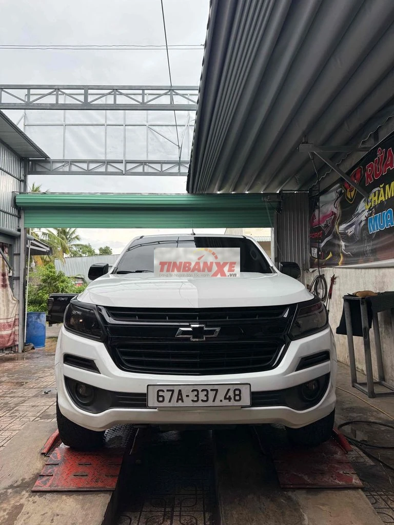 Chevrolet Colorado 2018 Số tự động Trắng