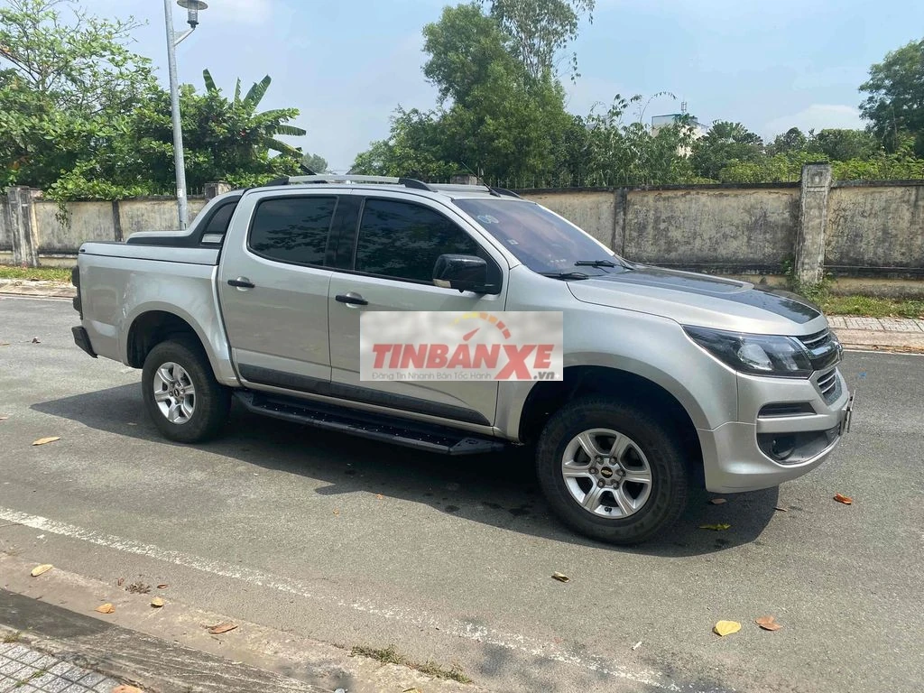 Chevrolet Colorado 2016 Số sàn Bạc 90000 km
