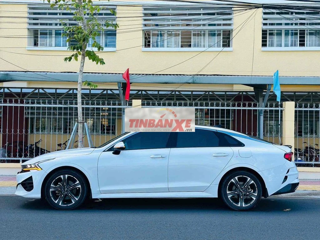 Kia K5 2.0 Premium 2022