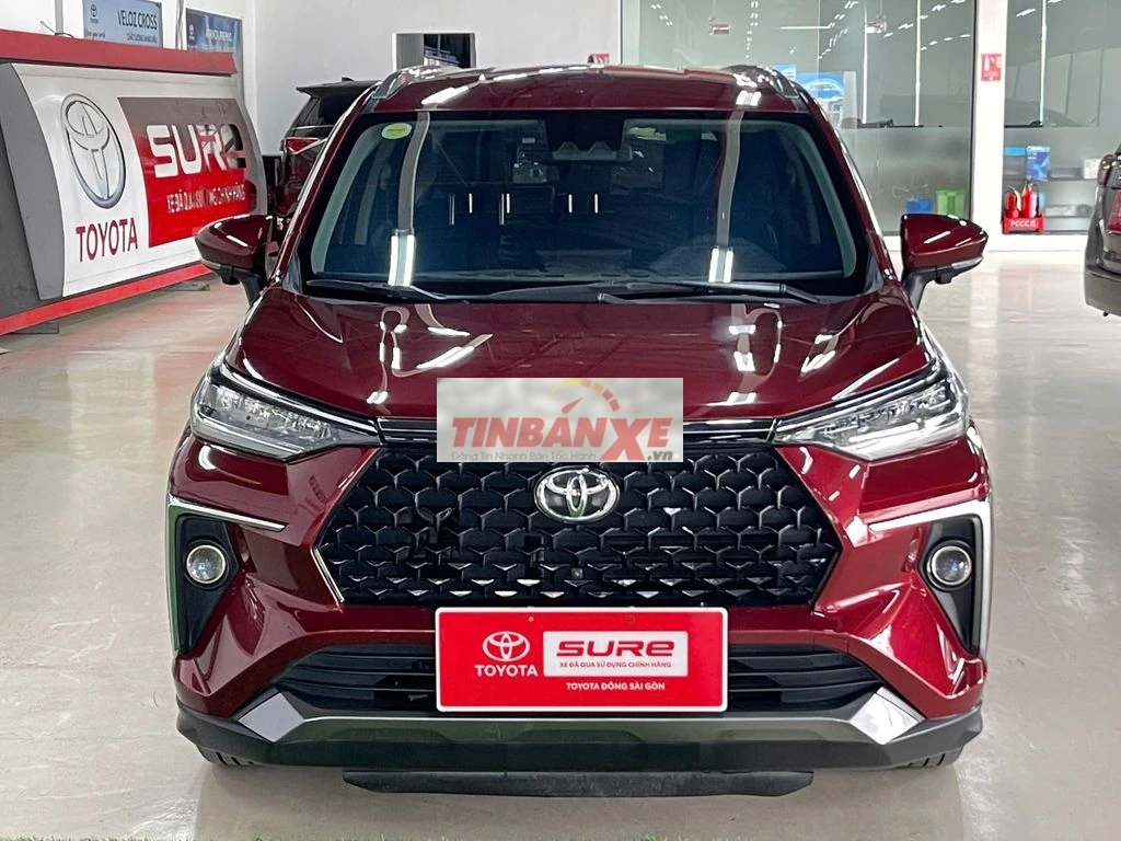 Toyota Veloz Top 2023 Đỏ 48072 km