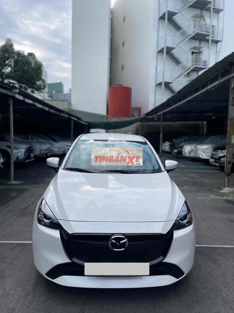 Mazda Mazda 2 2024 Trắng AT đklđ 2025