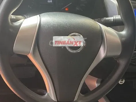 Nissan Navara 2017 Đen Tự động