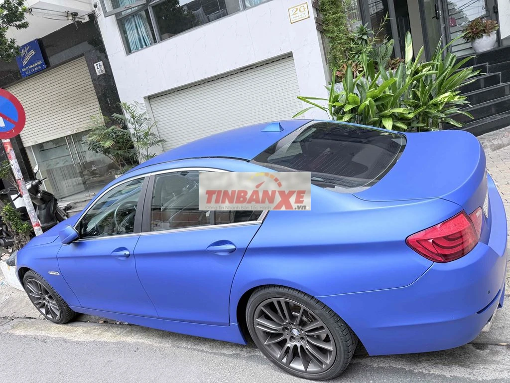 BMW 523i 2010 Xanh nhám mâm 19 siêu sang dạo phố