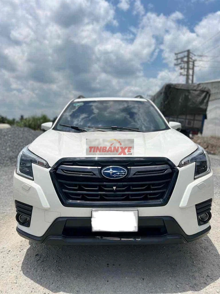 Subaru Forester iL 2023 Trắng 26.000 km