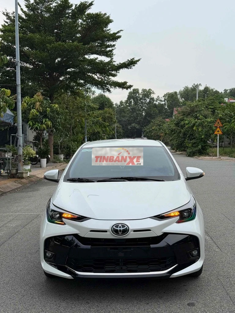 Toyota Vios G Cao cấp 2025 Trắng 22.000km