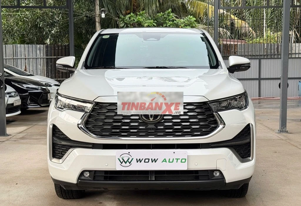 Innova Cross Hybrid 2026 Trắng Ngọc Trai lướt