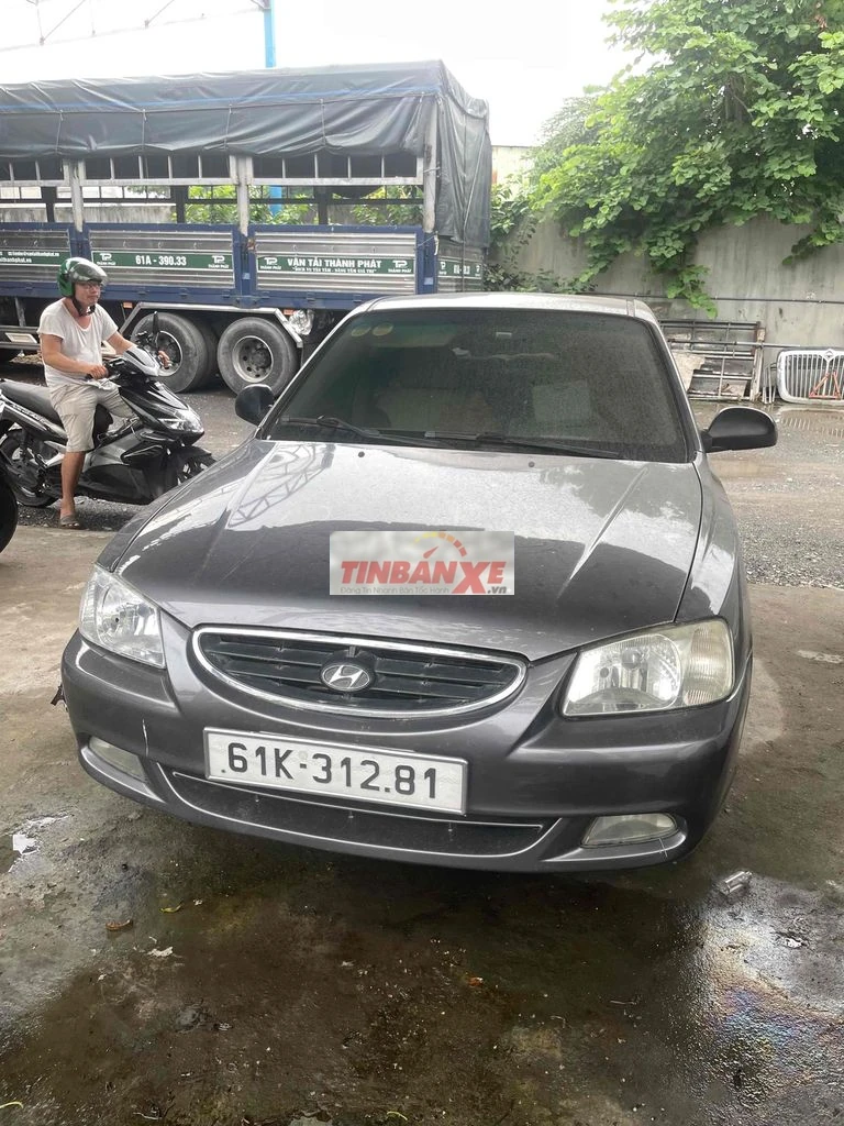 Hyundai Verna 2009 1.5 MT Xám Ấn Độ