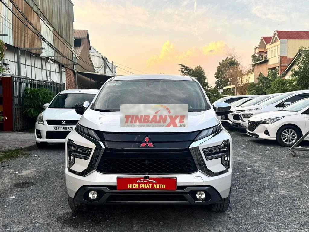 Mitsubishi Xpander Premium 2023 Trắng