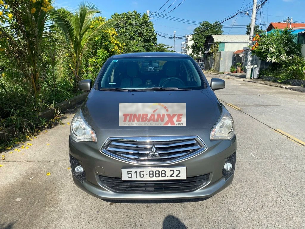 Mitsubishi Attrage 2018 Số sàn Xám