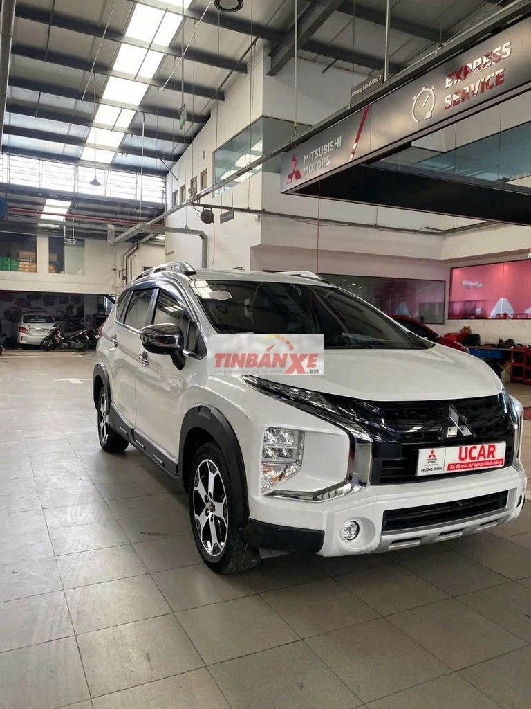 Mitsubishi Xpander Cross 2022 Trắng lướt hãng