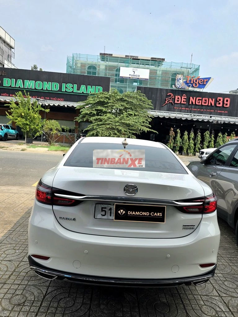 Mazda 6 Trắng 17.537 km