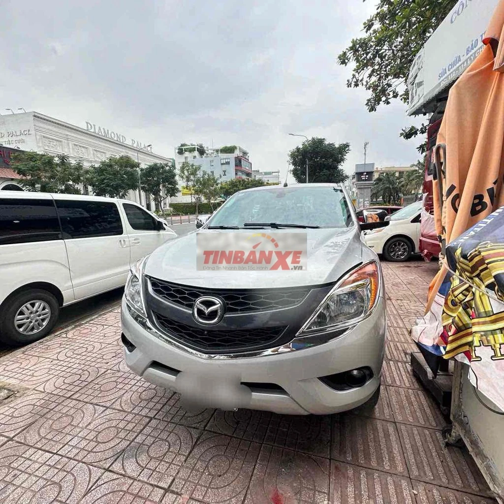 Bán xe bán tải Mazda BT50 nhập Thái giá 310tr