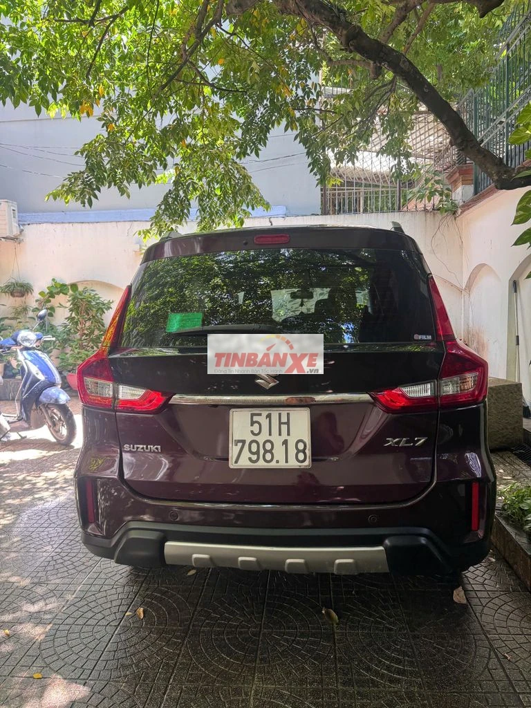 Suzuki XL7 2020 Đỏ mận 180000 km