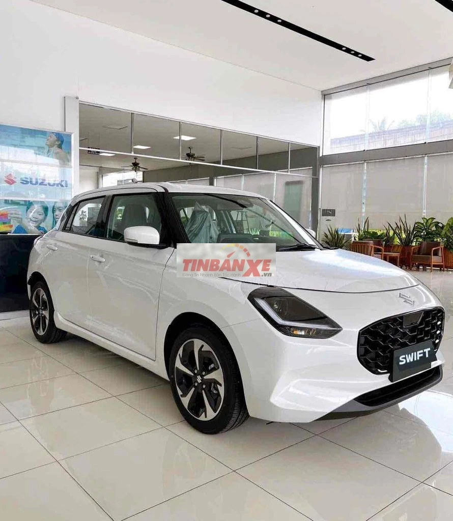 Suzuki Swift Hybrid 2026 nhập Nhật giao ngay