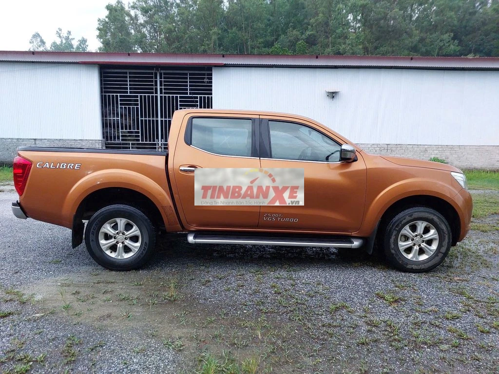 Nissan Navara EL 2016 2.5 AT Vàng