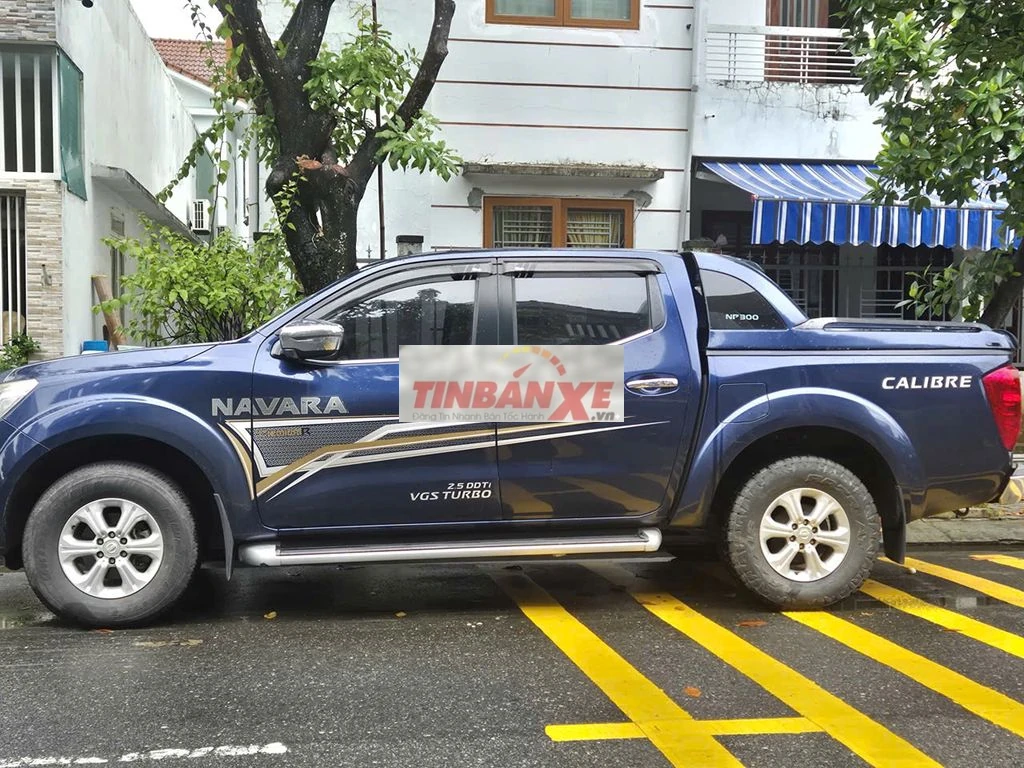 Nissan Navara EL 2018 Tự động Xanh 68.000 km