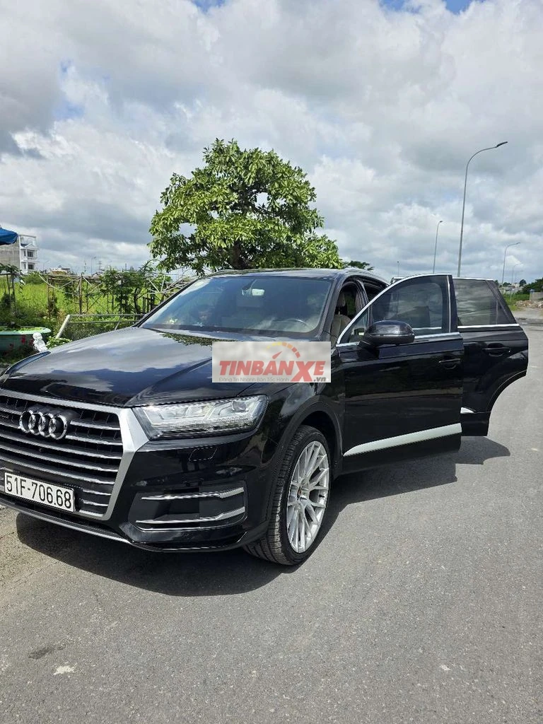 Audi Q7 2016 Đen 16 vạn