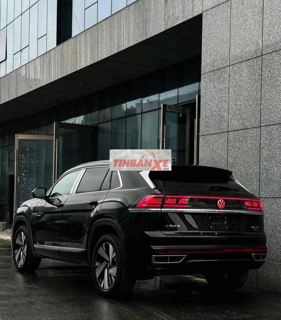 Volkswagen Teramont Pro Đen Tự động 7 chỗ