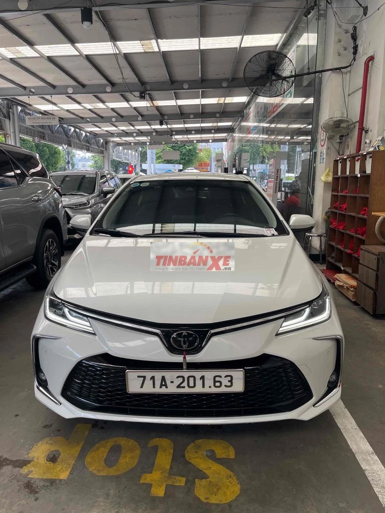 Toyota Corolla Altis 1.8V 2024 ( Thương lượng )