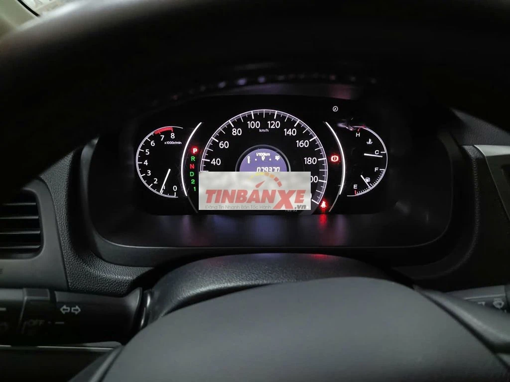 Honda CR-V 2.0 AT 2016 Trắng 80.000 km